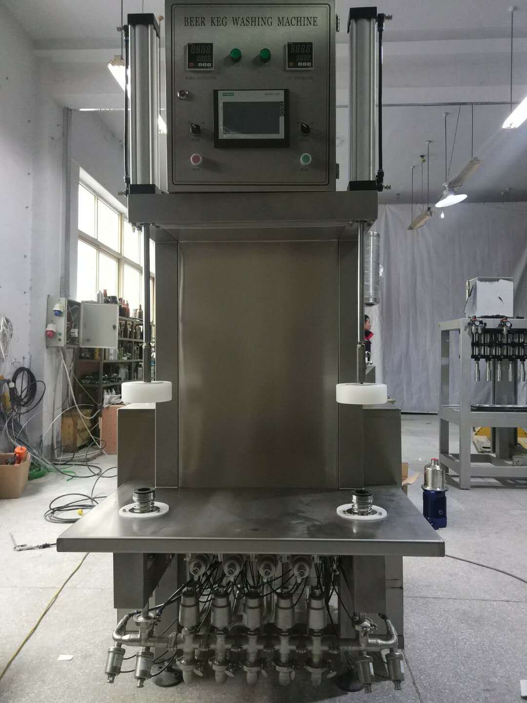 Semi-Automatic Keg Washer